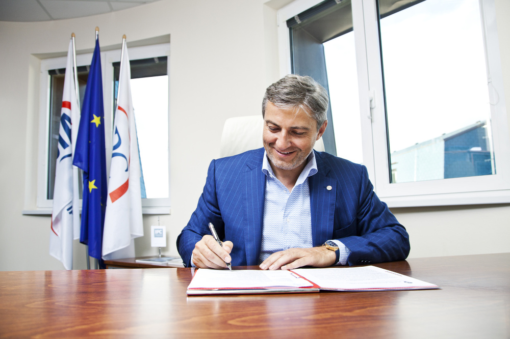 Alukov CEO Jan Zitko in his office - President of IPC Team 